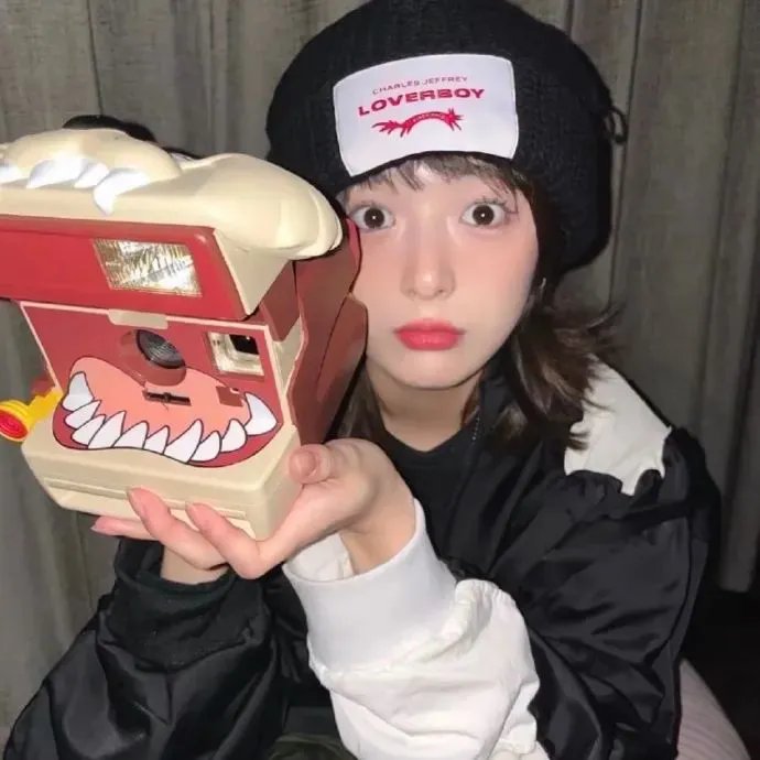 四人新世界